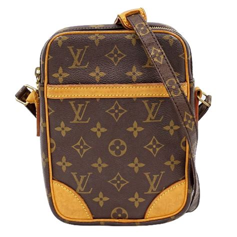 borse louis vuitton tracolla uomo|Louis Vuitton Pre.